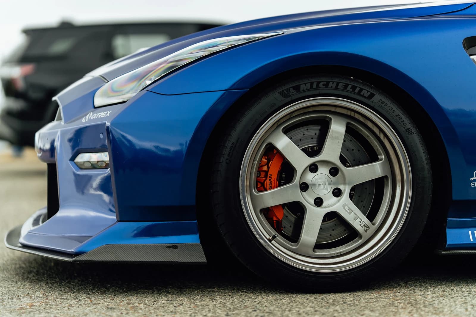 Detail — wheel and brake